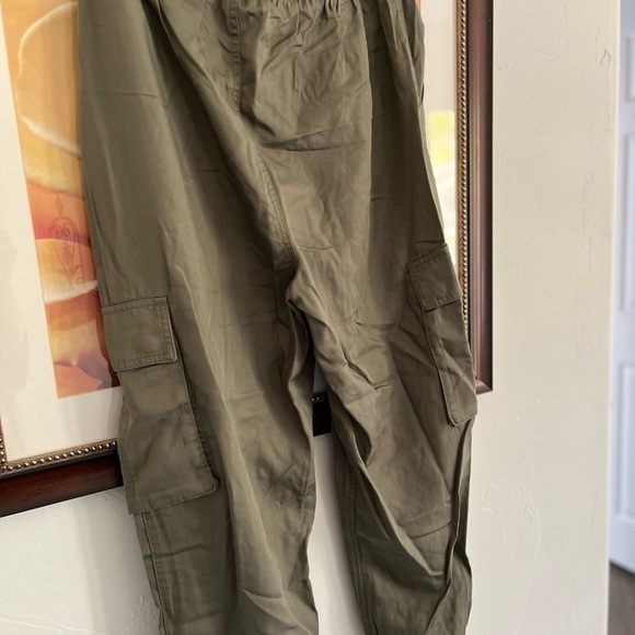 Cargo Pants - Picture 6 of 8